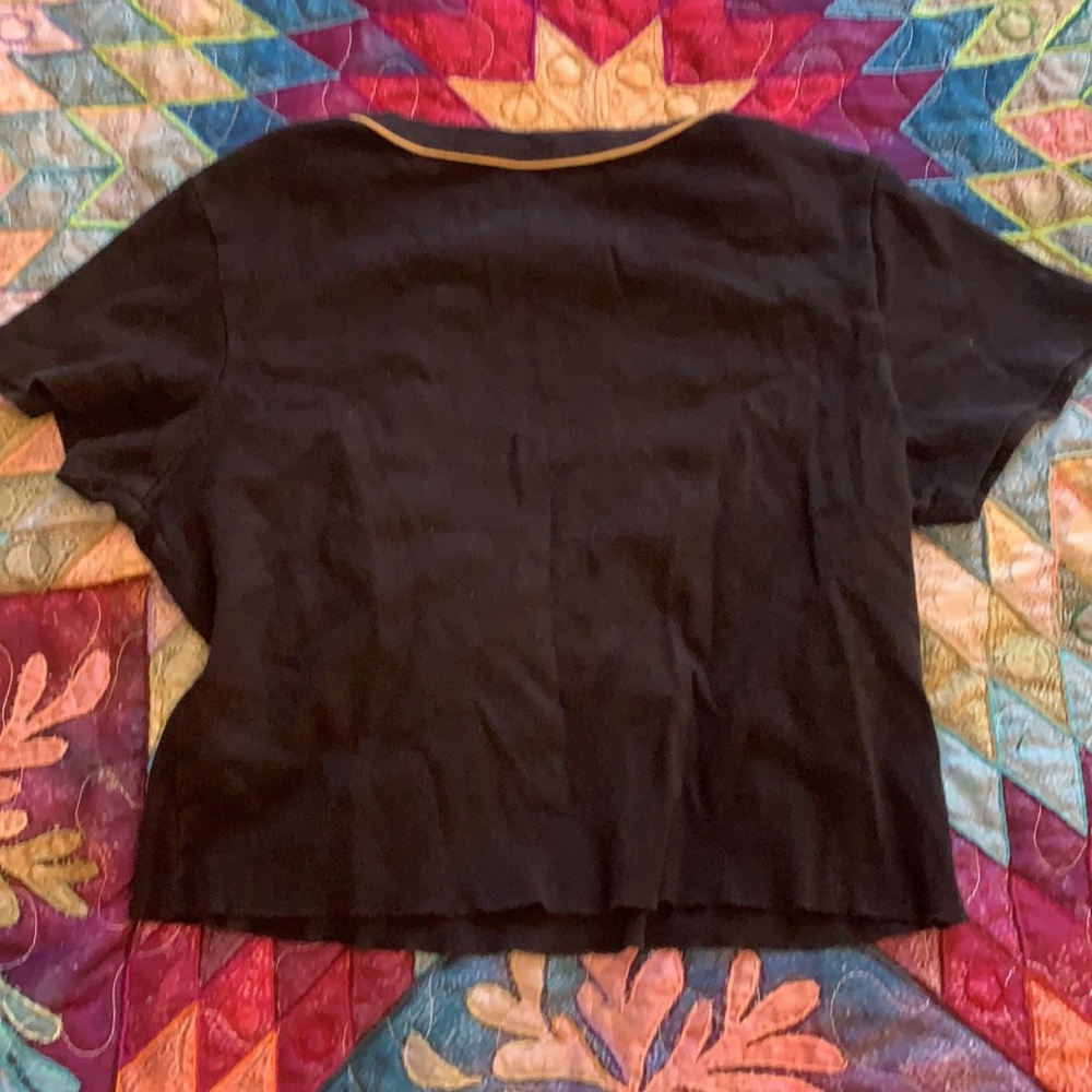 crop top!!! - Picture 2 of 3